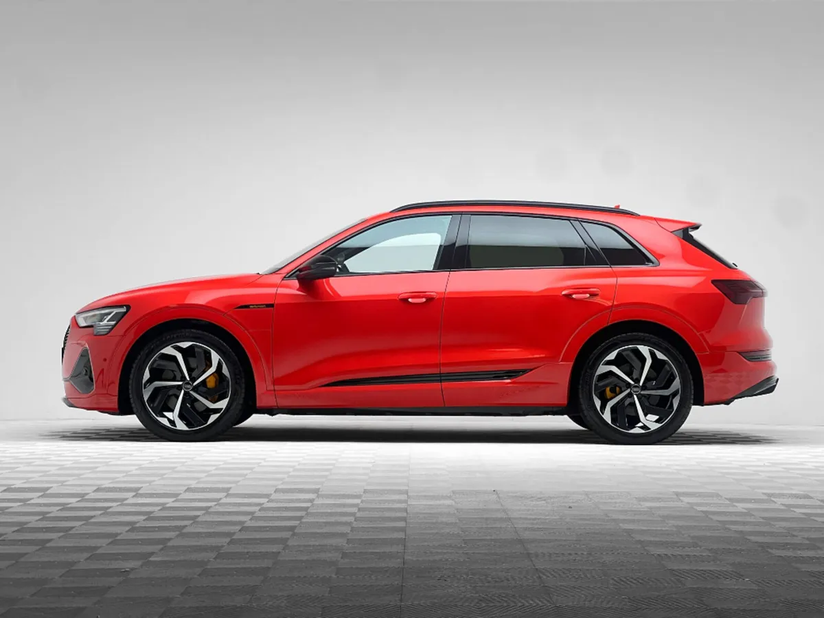 Audi e-tron 55 S LINE BLACK ED QUATTRO - Image 4