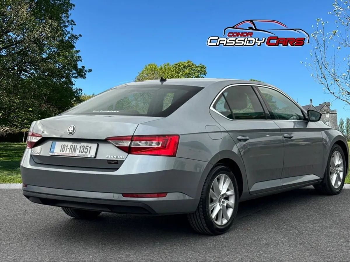 Skoda Superb 2.0tdi SE Technology 150PS 5DR - Image 2