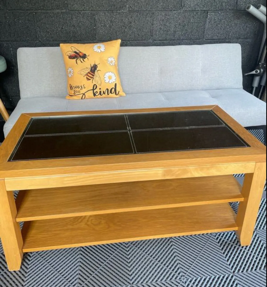 Coffee table - Image 1