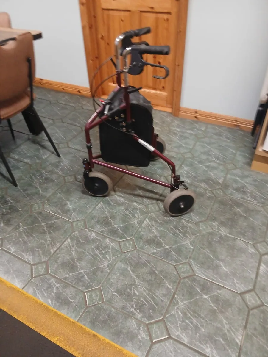 **Free Mobility walker/Roleator** - Image 1
