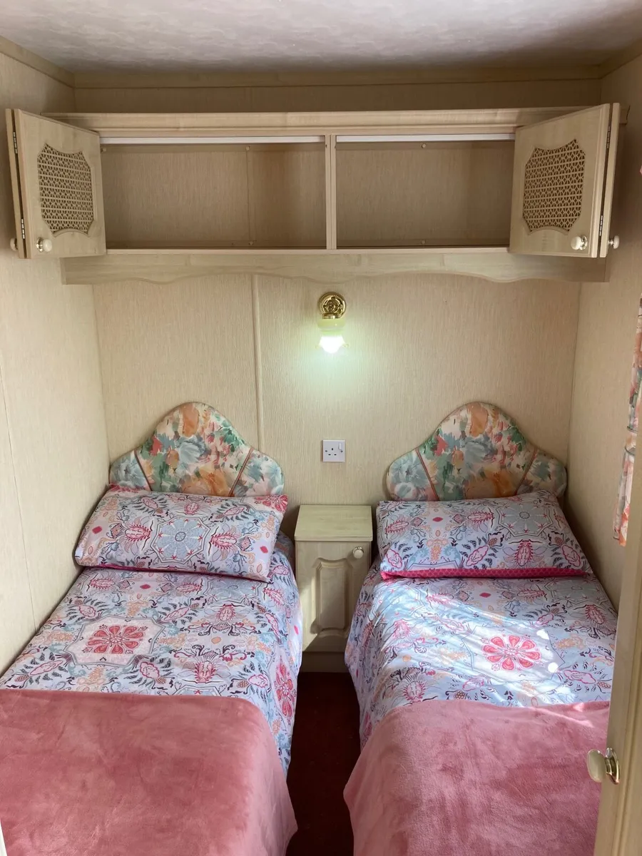 Static Caravan - Image 2