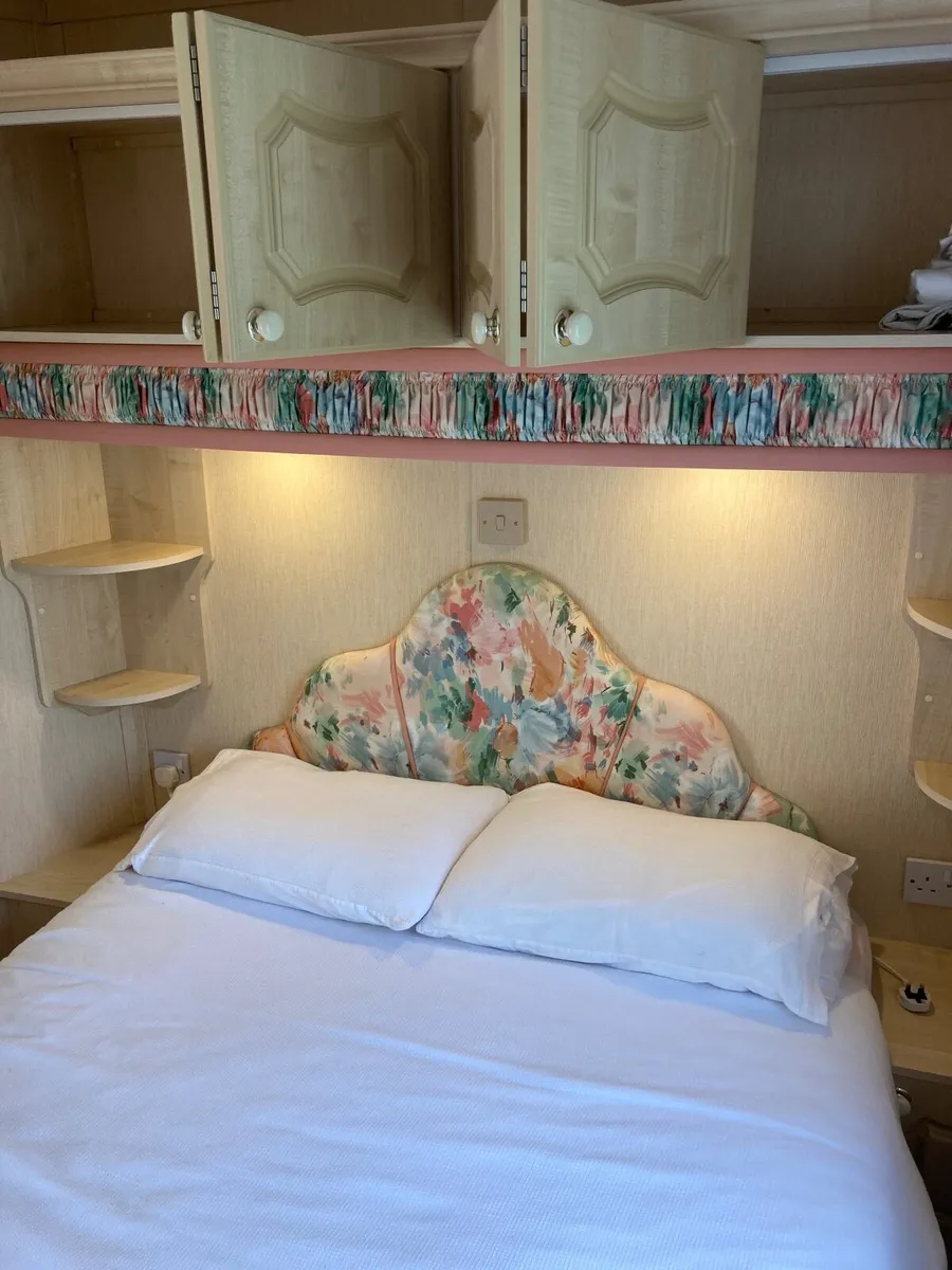 Static Caravan - Image 3
