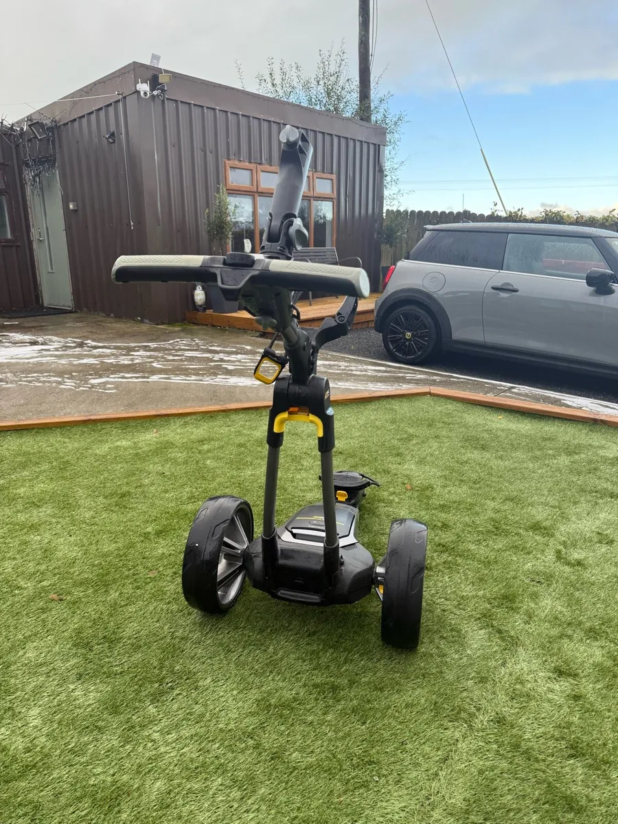 Golf trolley - Image 1