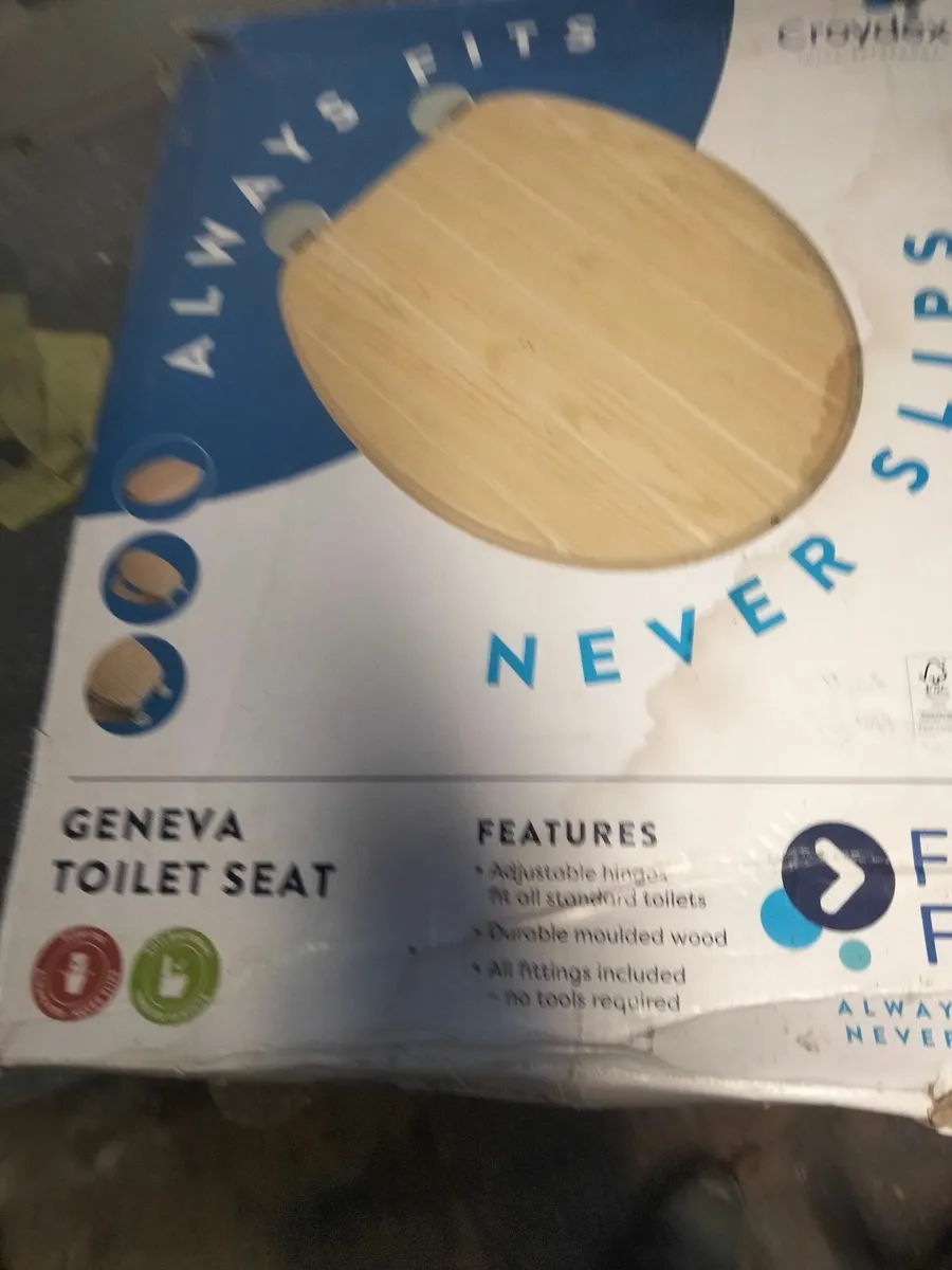 Toilet seat wooden - Image 1