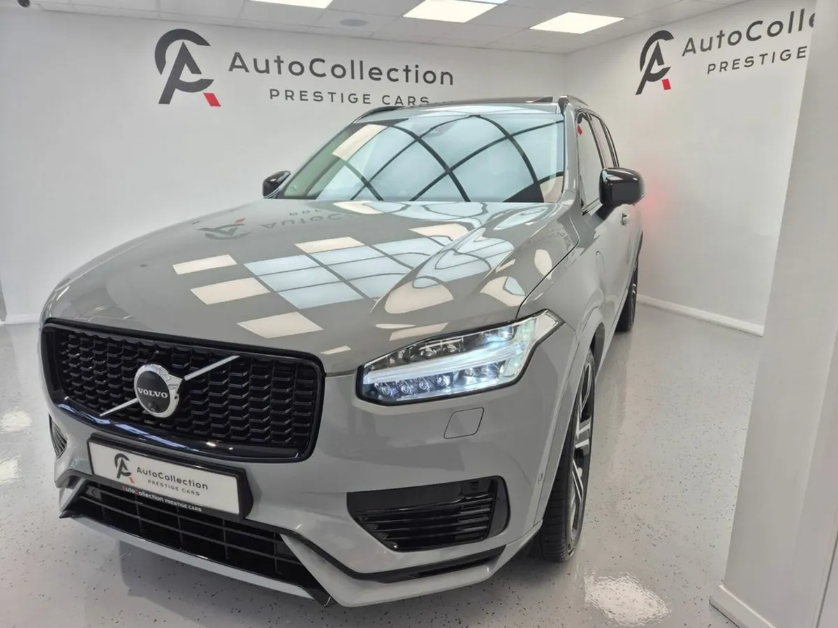 Volvo XC90 **ULTIMATE**ULTRA DARK** - Image 2