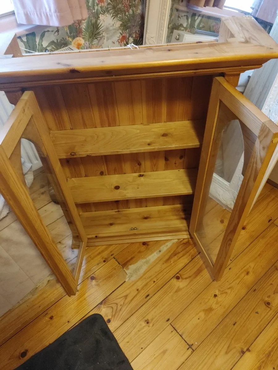 Pine cabinet - Image 3