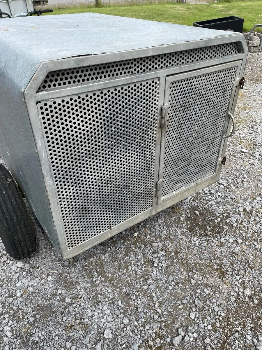 Dog Trailer - Image 3