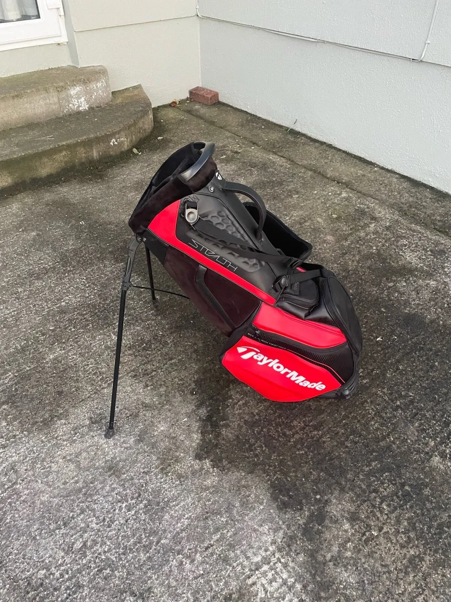 TaylorMade Stealth Tour Stand Bag - Image 3