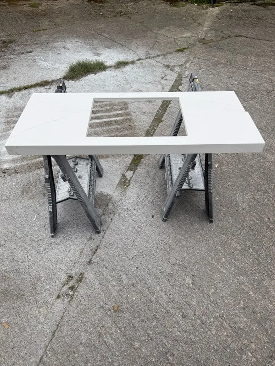 quartz counter - Image 1