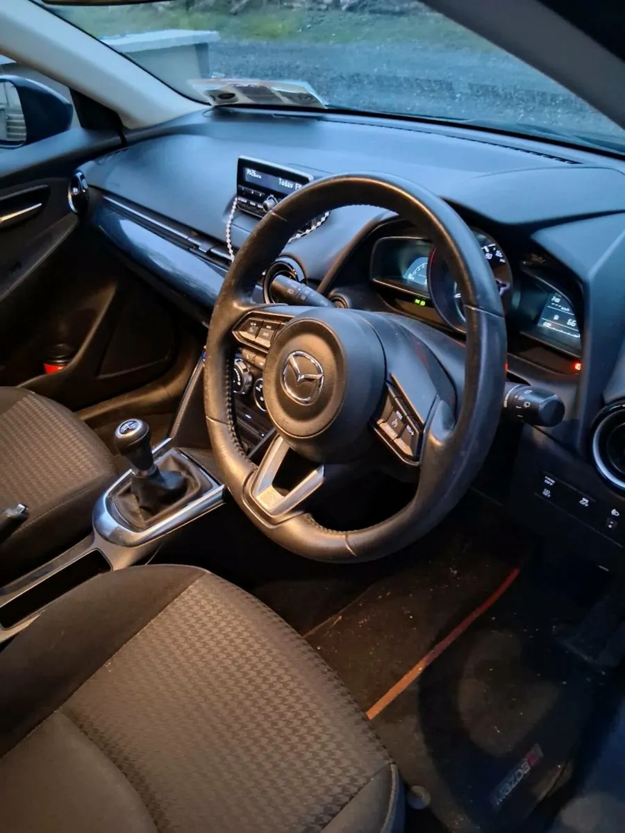 2019 MAZDA  2 , SPORT - Image 4