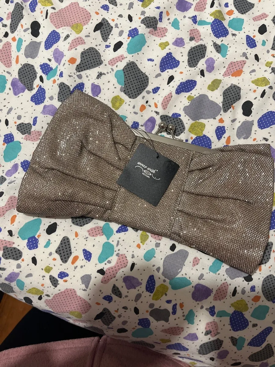 Clutch - Image 1