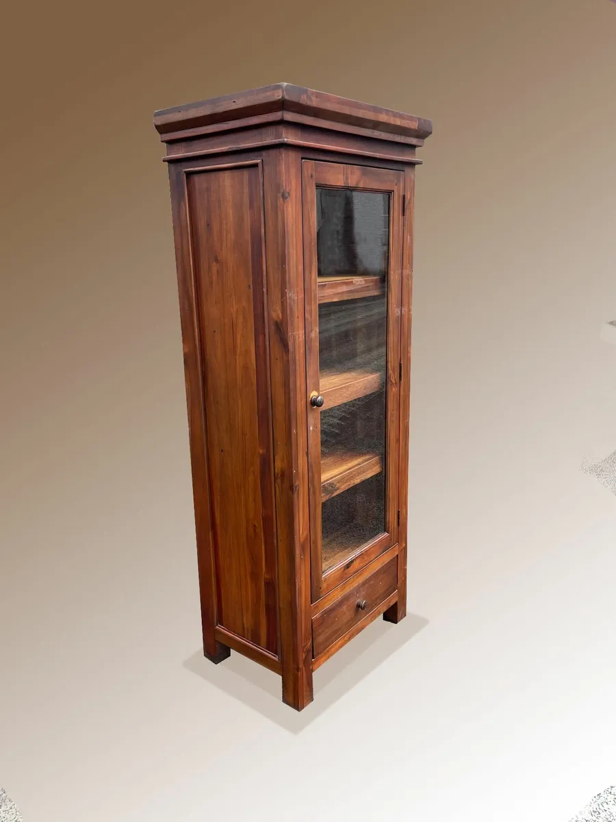 Display cabinet. - Image 2