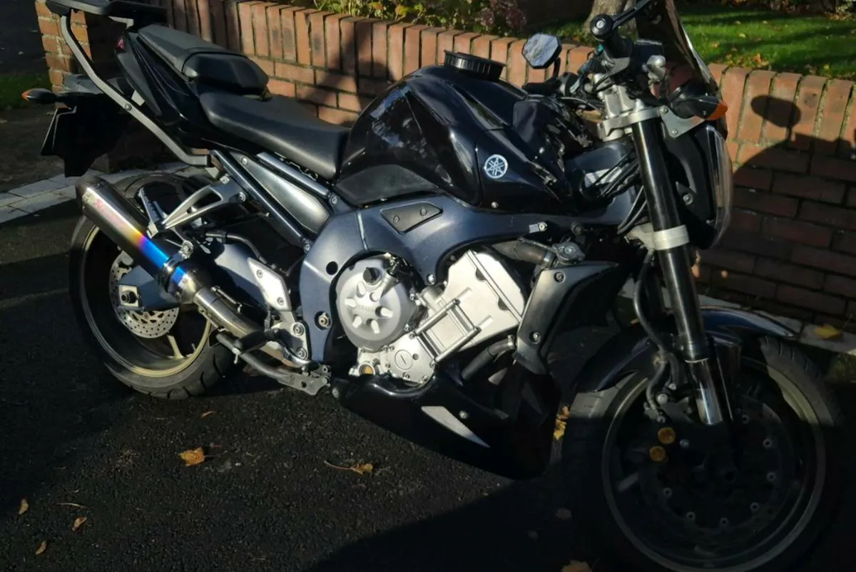Yamaha FZ1n - Image 2
