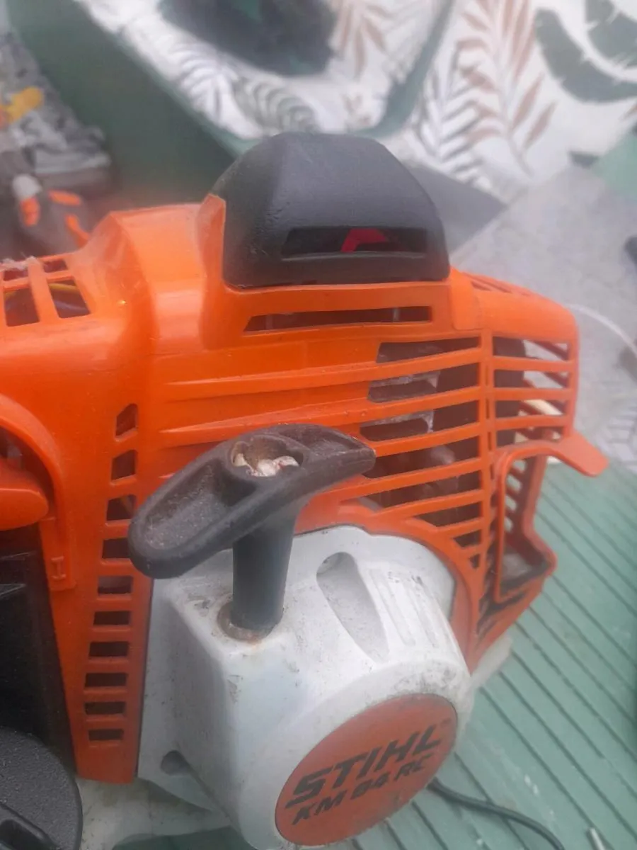 Stihl pole saw - Image 2