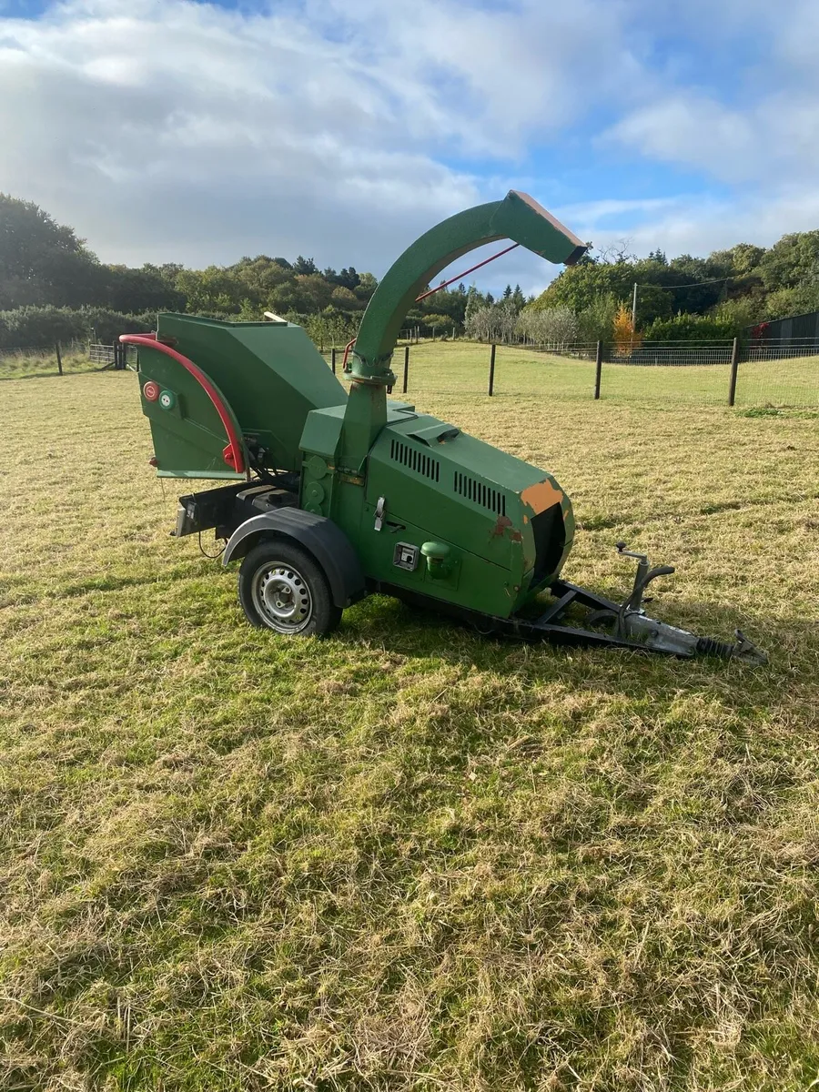 Jensen A540 wood chipper - Image 1