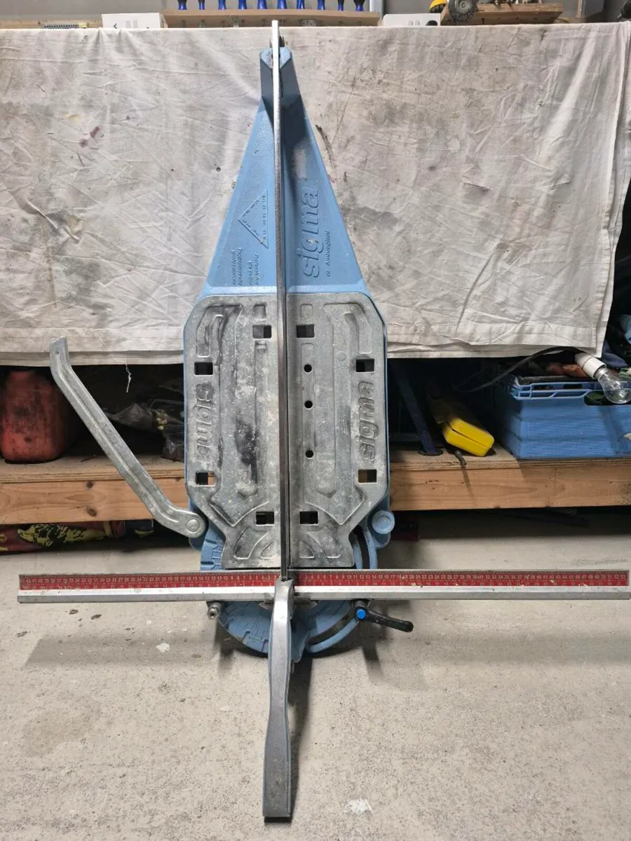 Sigma Tile Cutter