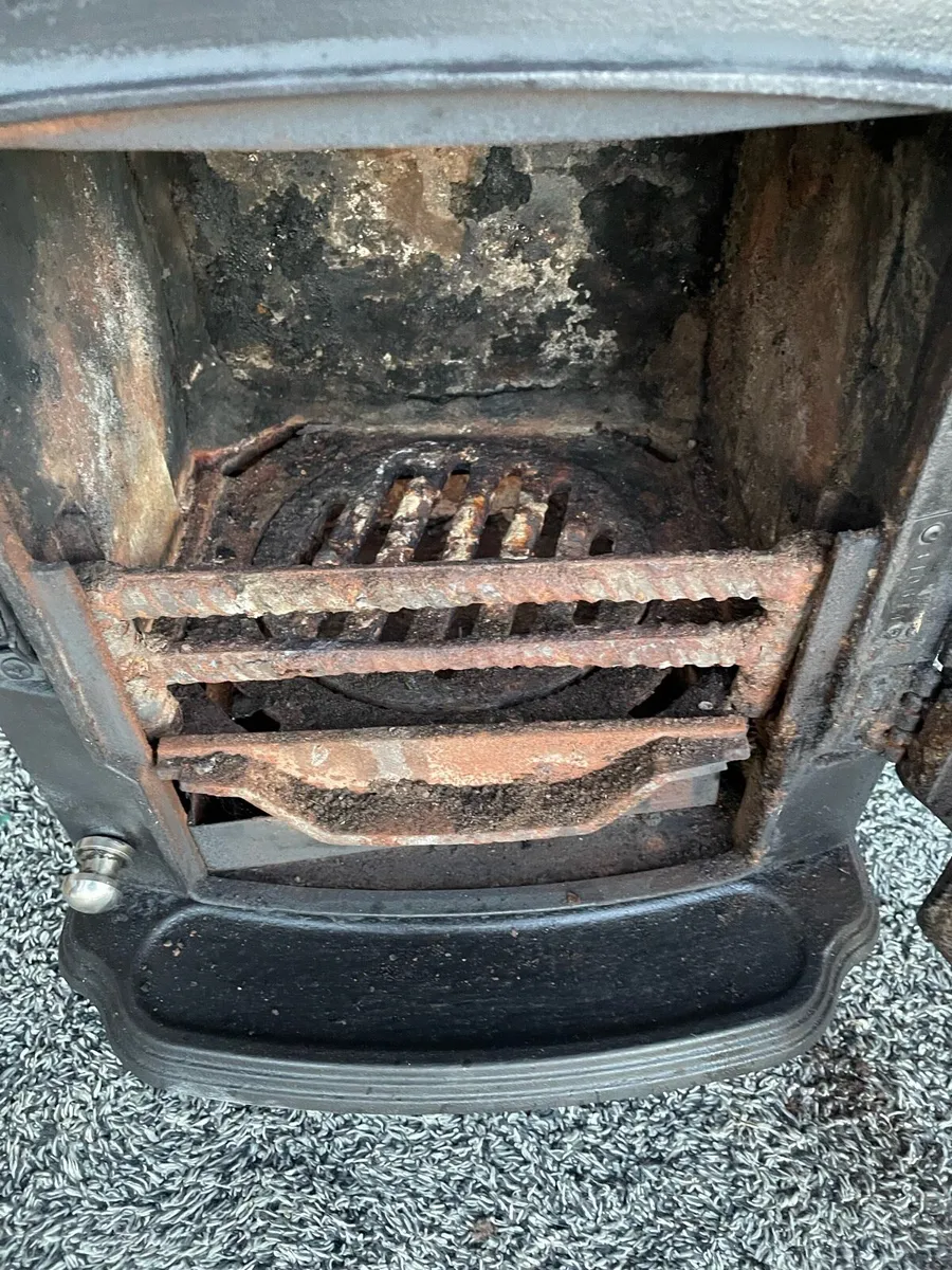 Stanley stove - Image 4