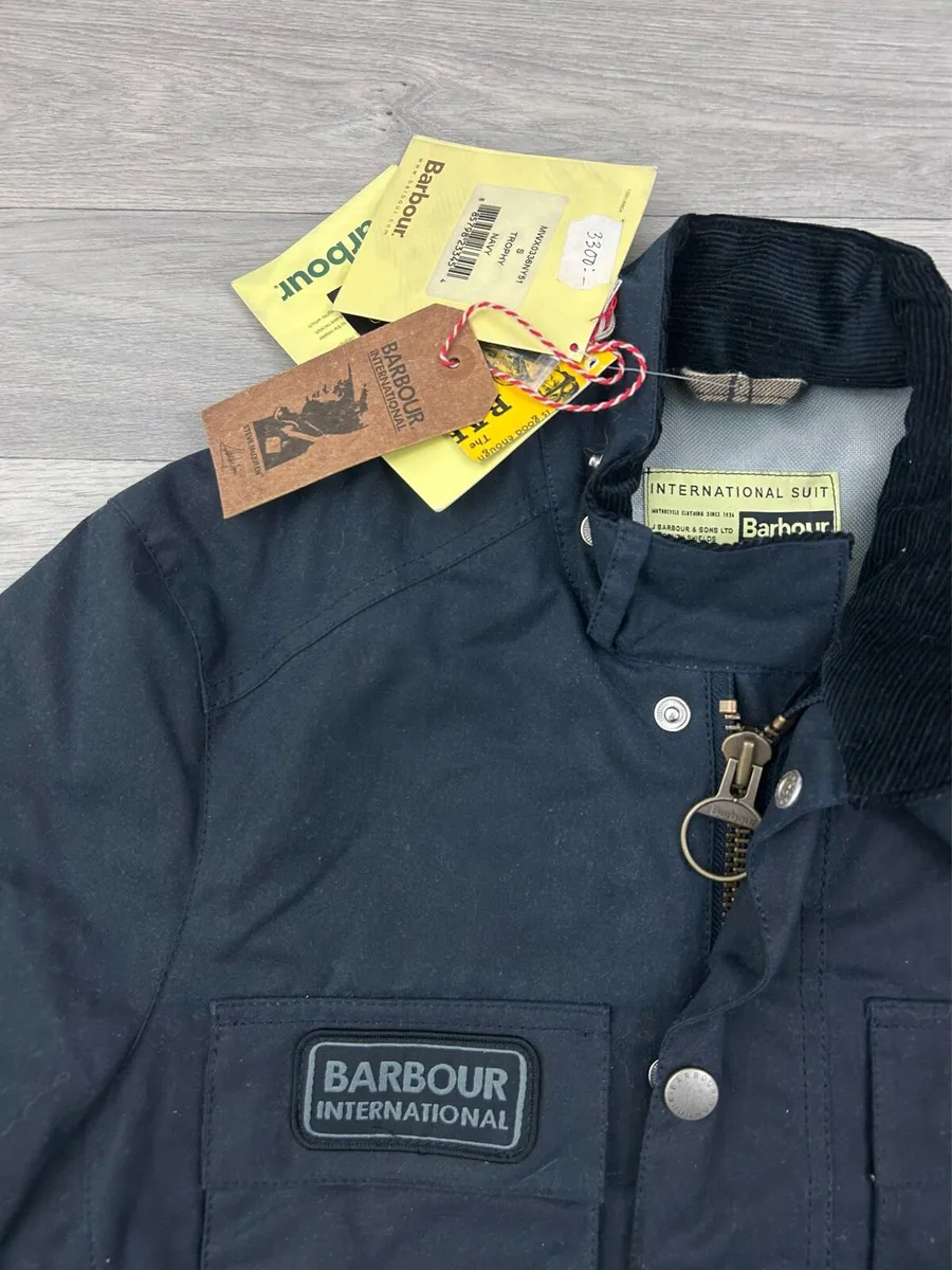 NEW Barbour International Triumph Wax Jacket - Image 3