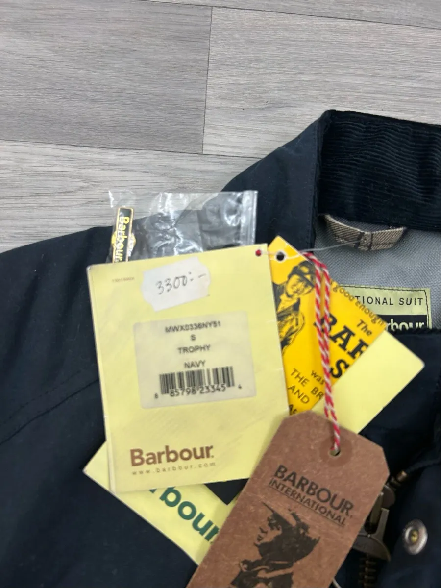 NEW Barbour International Triumph Wax Jacket - Image 4