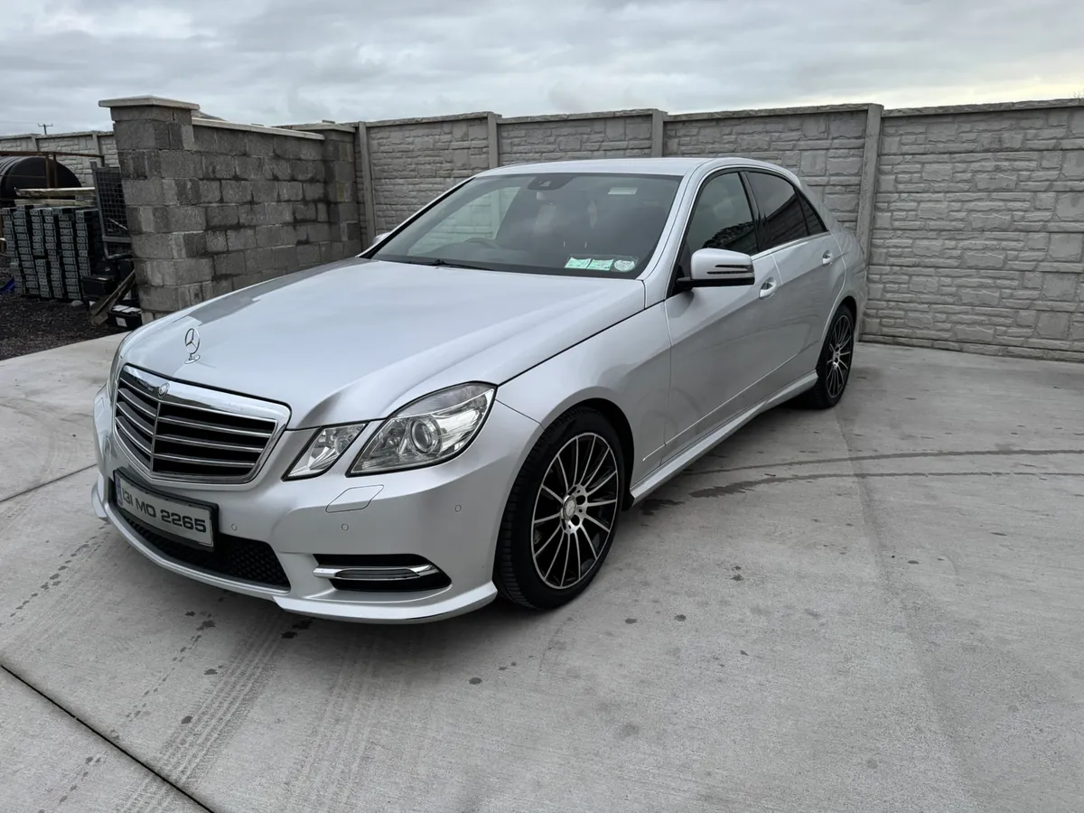 131 Mercedes E 220 Cdi Automatic Amg - Image 4
