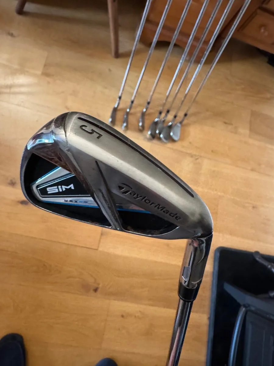 SIM MAX TaylorMade Golf Set - Image 2
