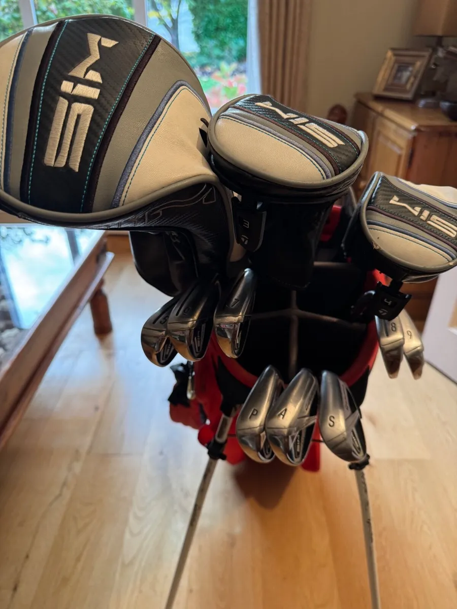 SIM MAX TaylorMade Golf Set - Image 1