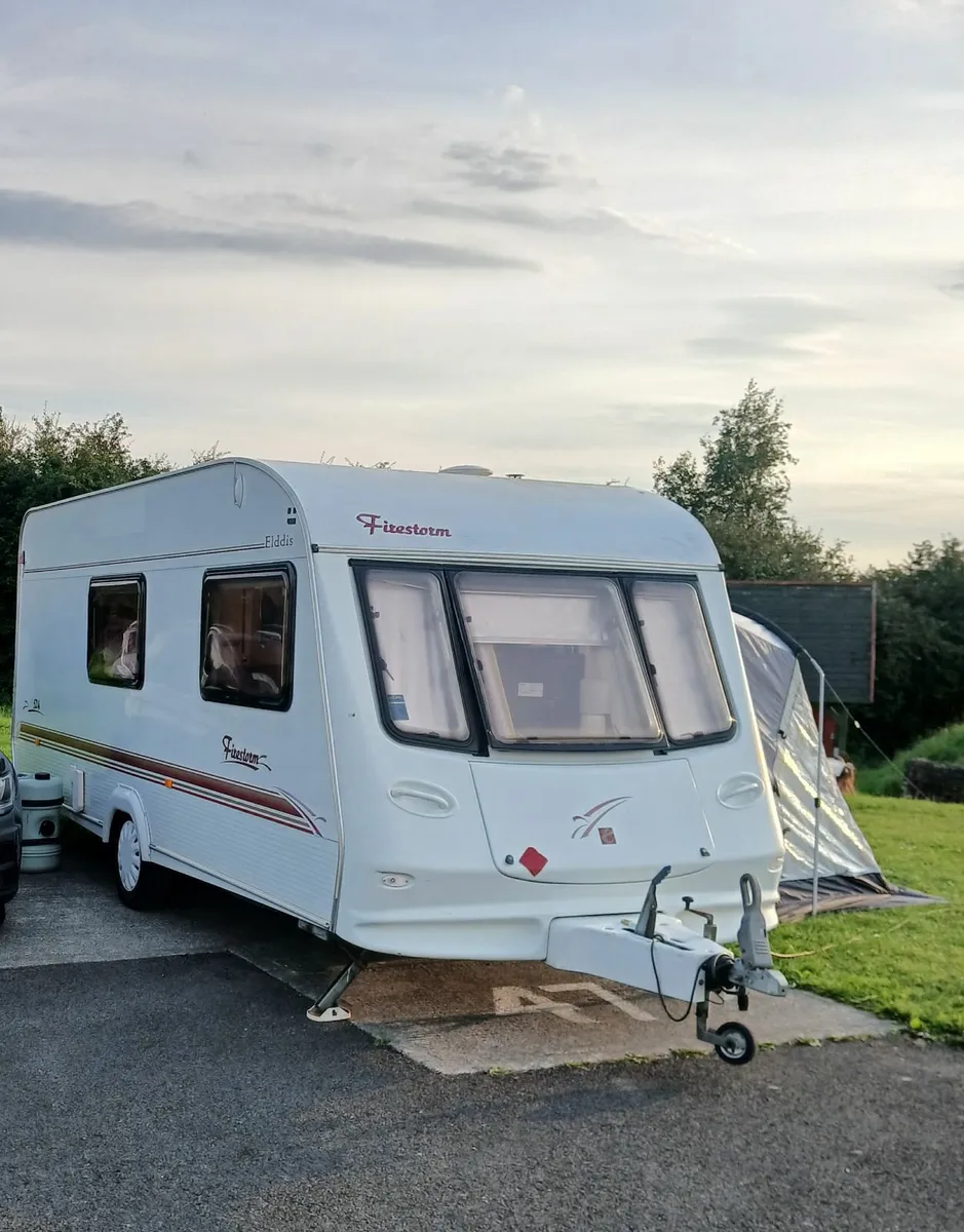 Caravan - Image 1