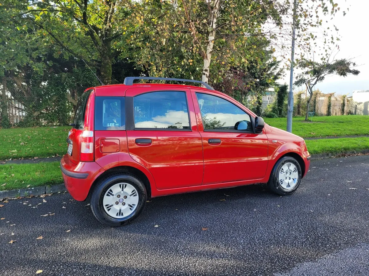 2010 FIAT PANDA NEW NCT/TAXED LOW MILEAGE. - Image 4