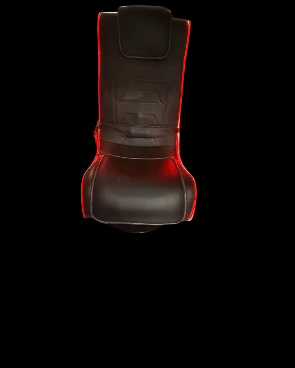 XRocker gaming chair - Image 1