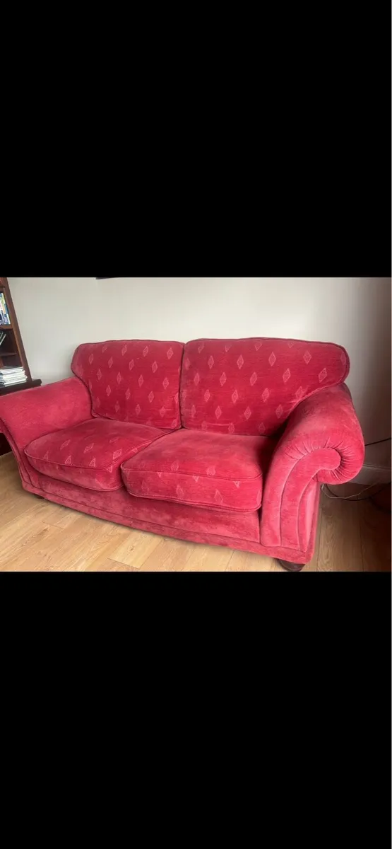 Couch - Image 2