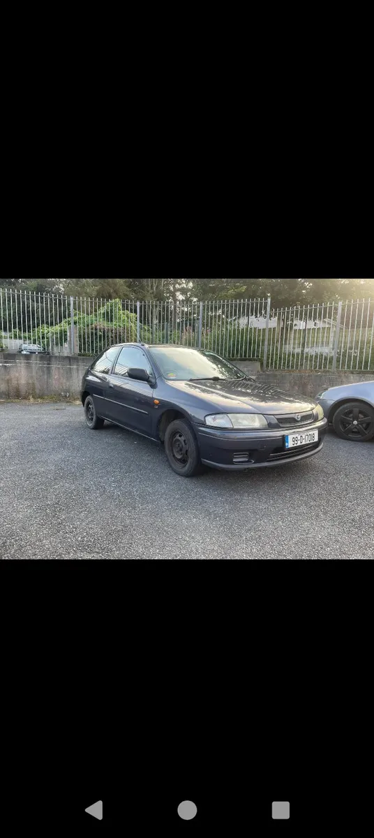 Mazda 323 1998 - Image 2