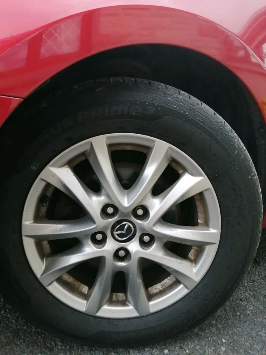Mazda 3.2016 - Image 2