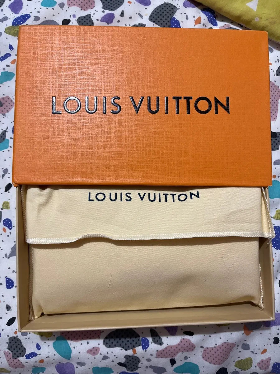 Louis Vuitton Wallet - Image 1