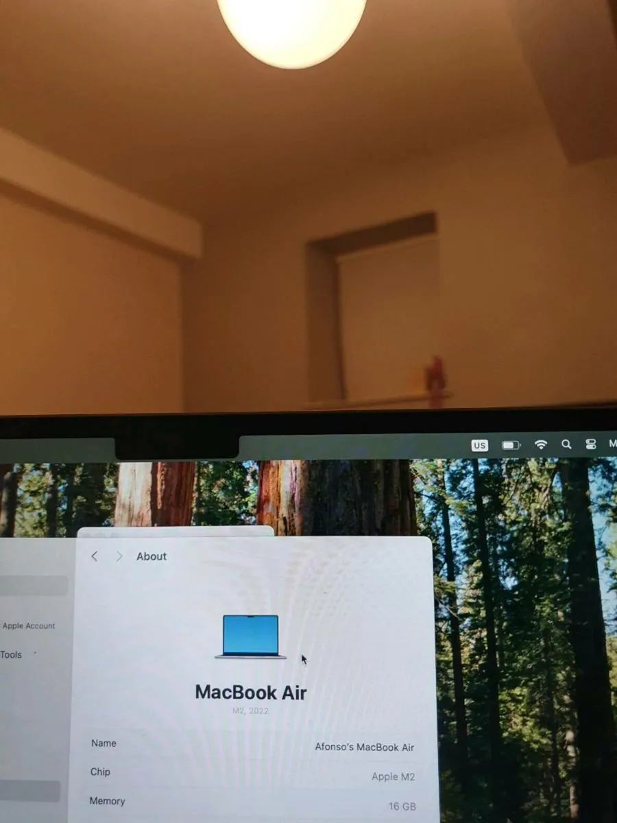 Macbook Air 2022| M2 | 16GB | 500GB| like new - Image 2