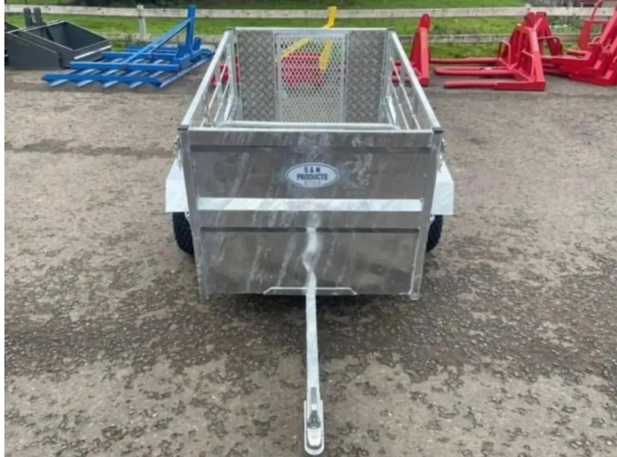 TRAILER 5x3 QUAD SHEEP WITH DIVISION GATE - Image 2