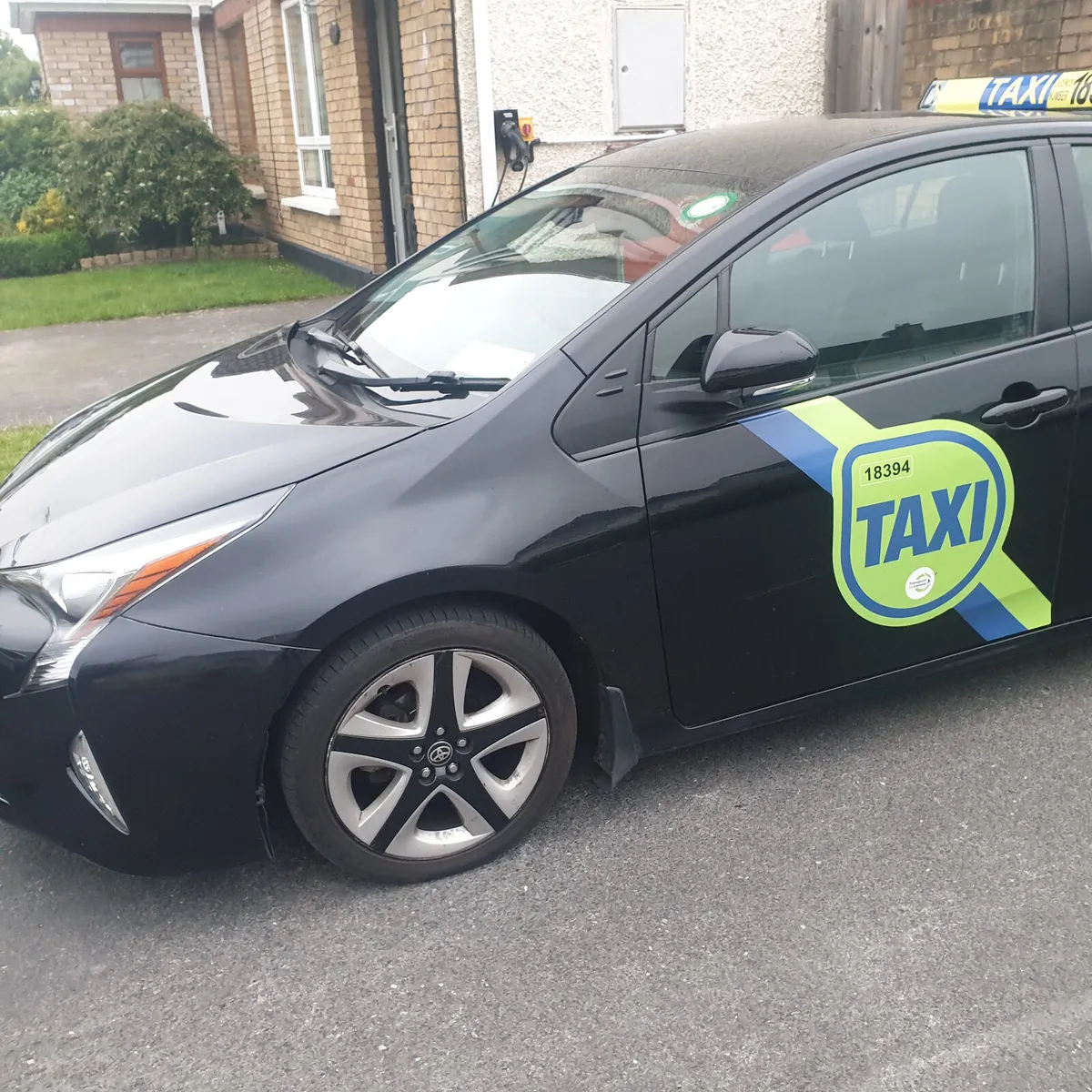 Taxi for rent - Image 4