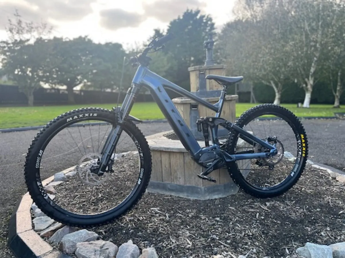Vitus e-sommet e bike. - Image 4