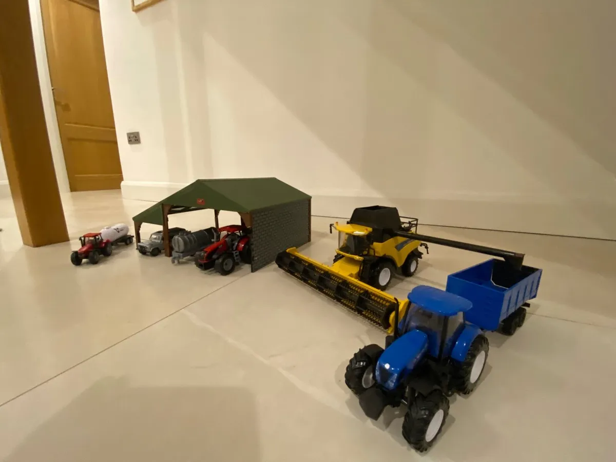 Toys - Image 2