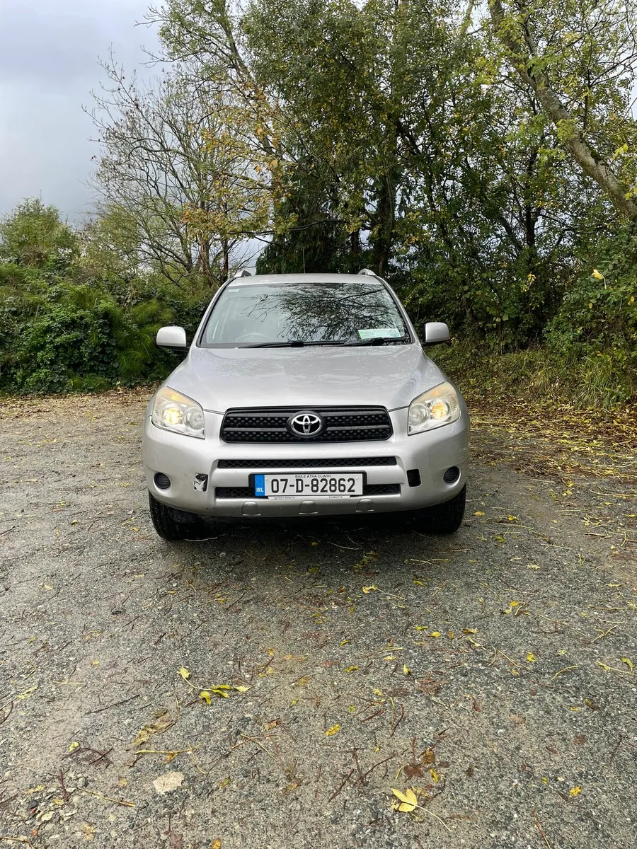 Toyota rav4 - Image 4