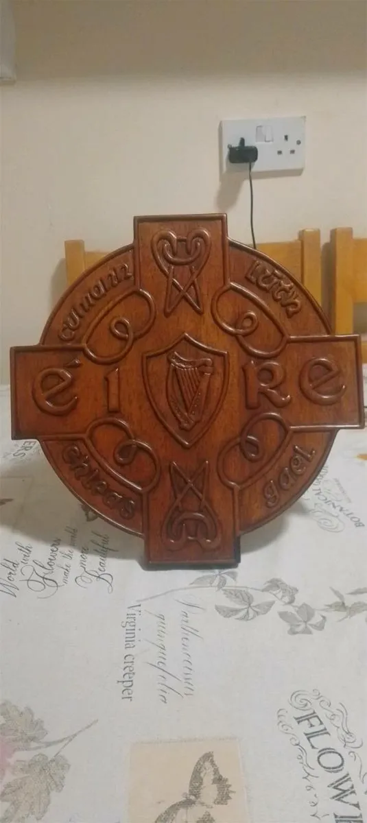 Gaa plaque - Image 1