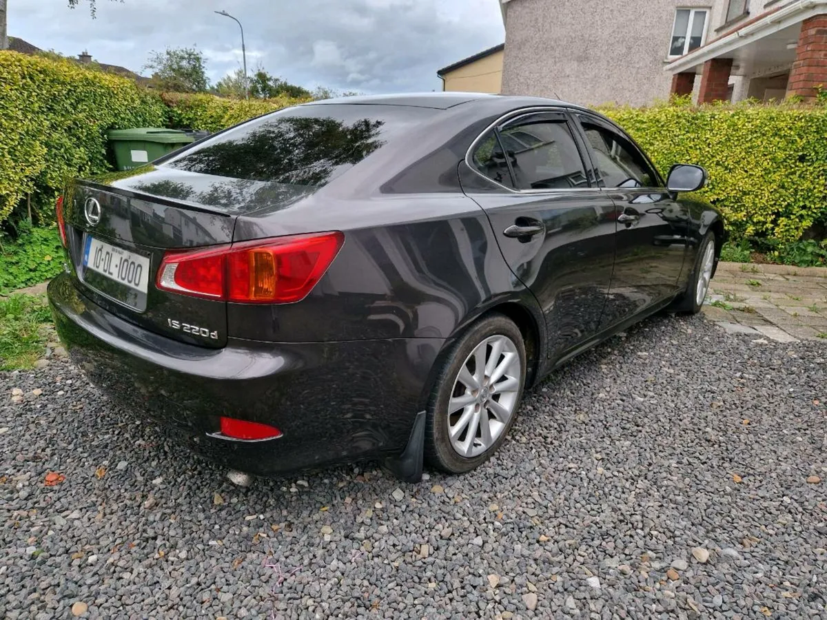 Lexus is220 - Image 2