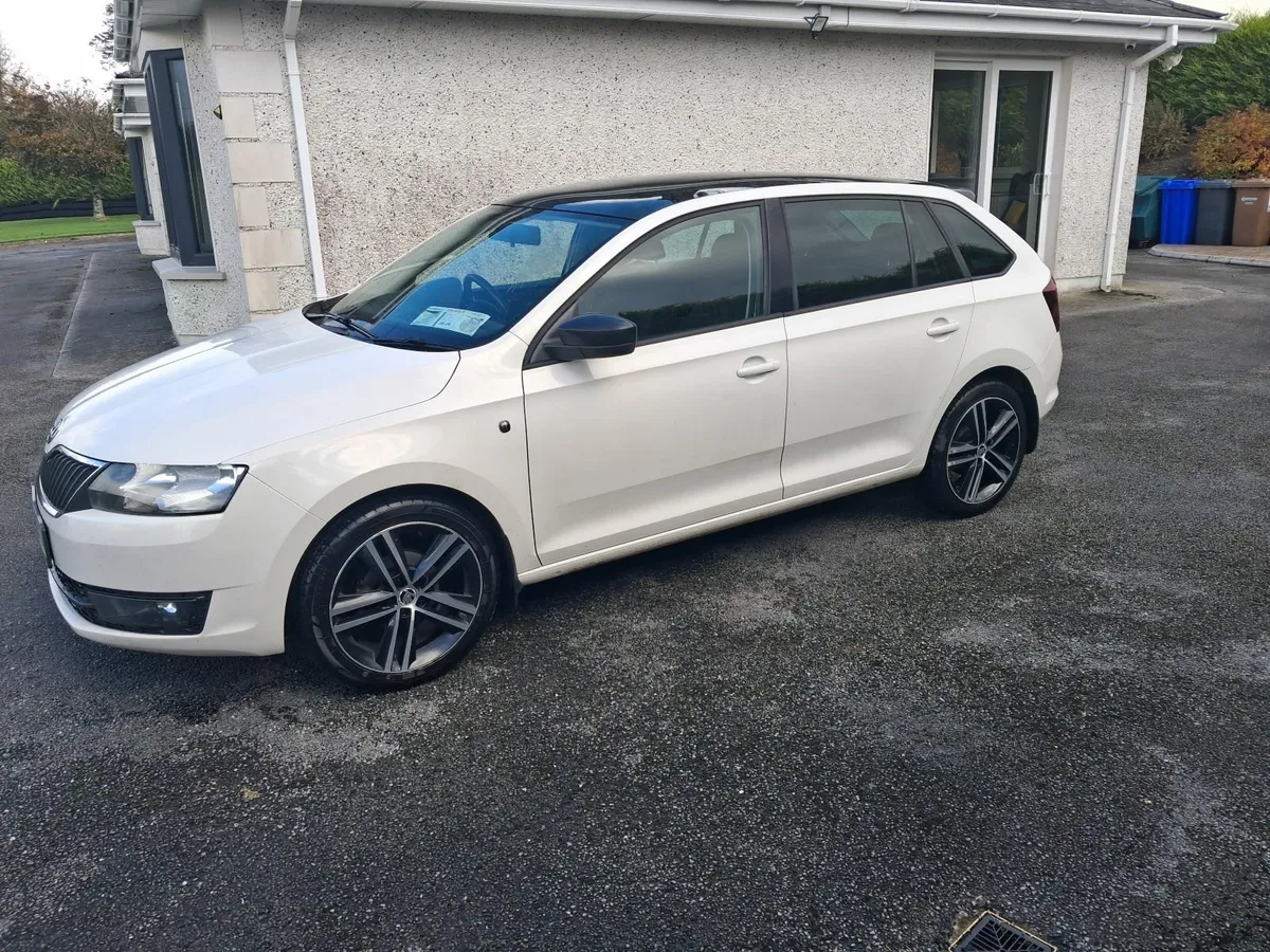 Skoda Rapid 2015 - Image 3
