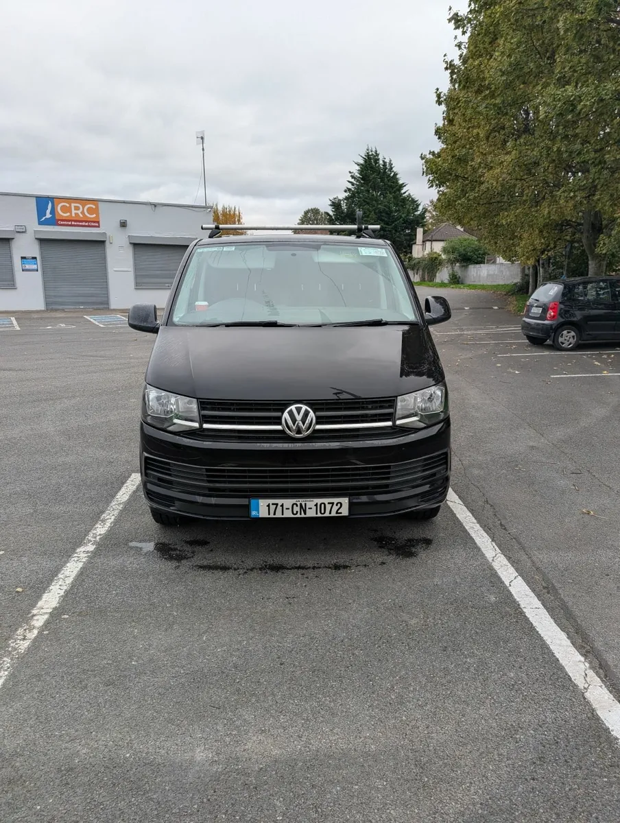 Volkswagen Transporter 2017 DSG - Image 3