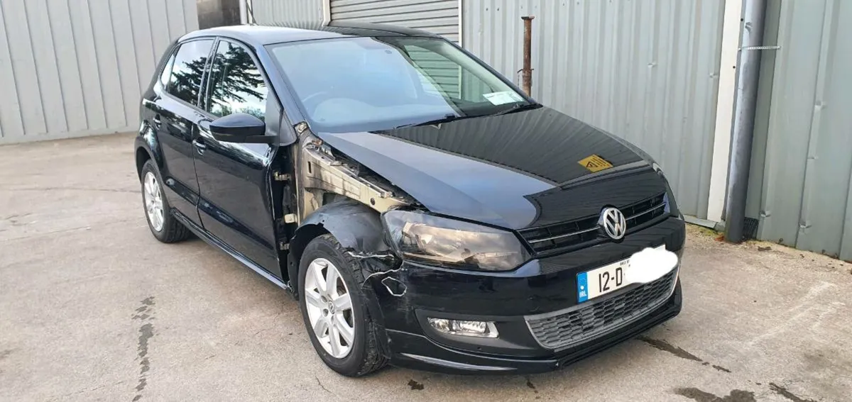 12 VW POLO AUTO - Image 3