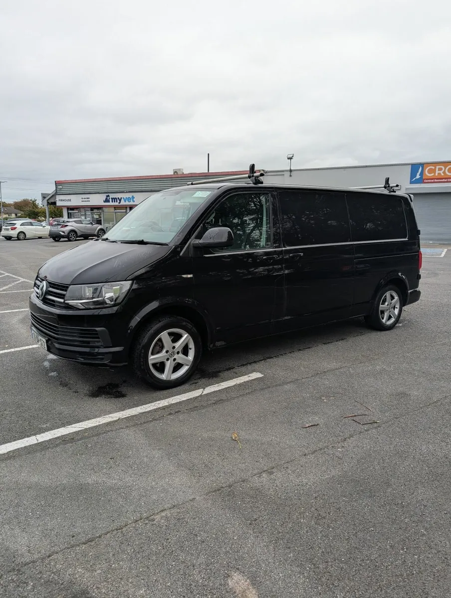 Volkswagen Transporter 2017 DSG - Image 2