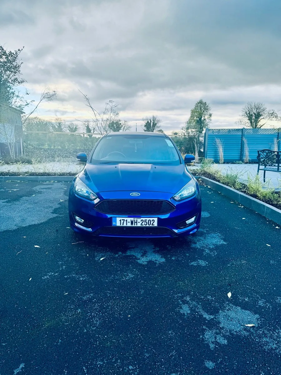 Blue Ford Focus ST Line - Image 2