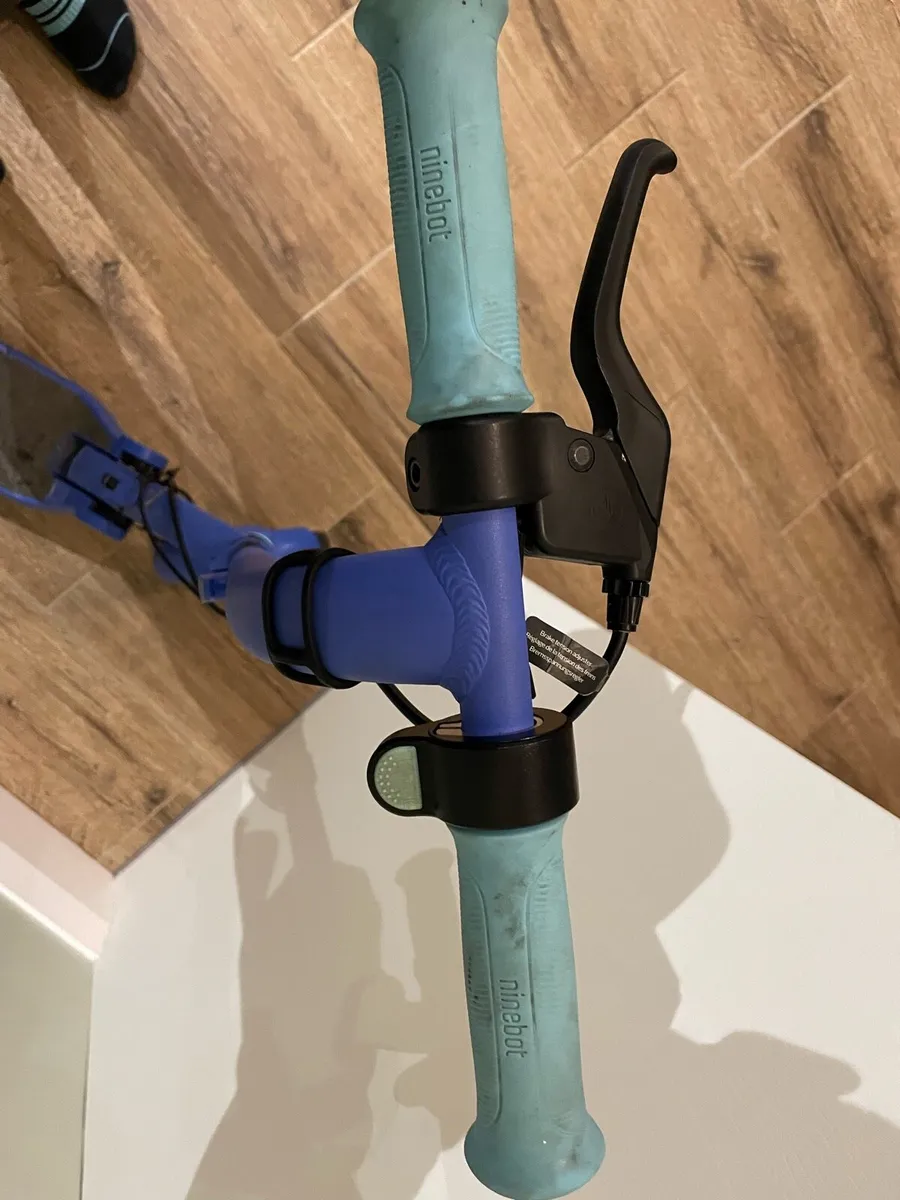 Electric scooter - Image 4
