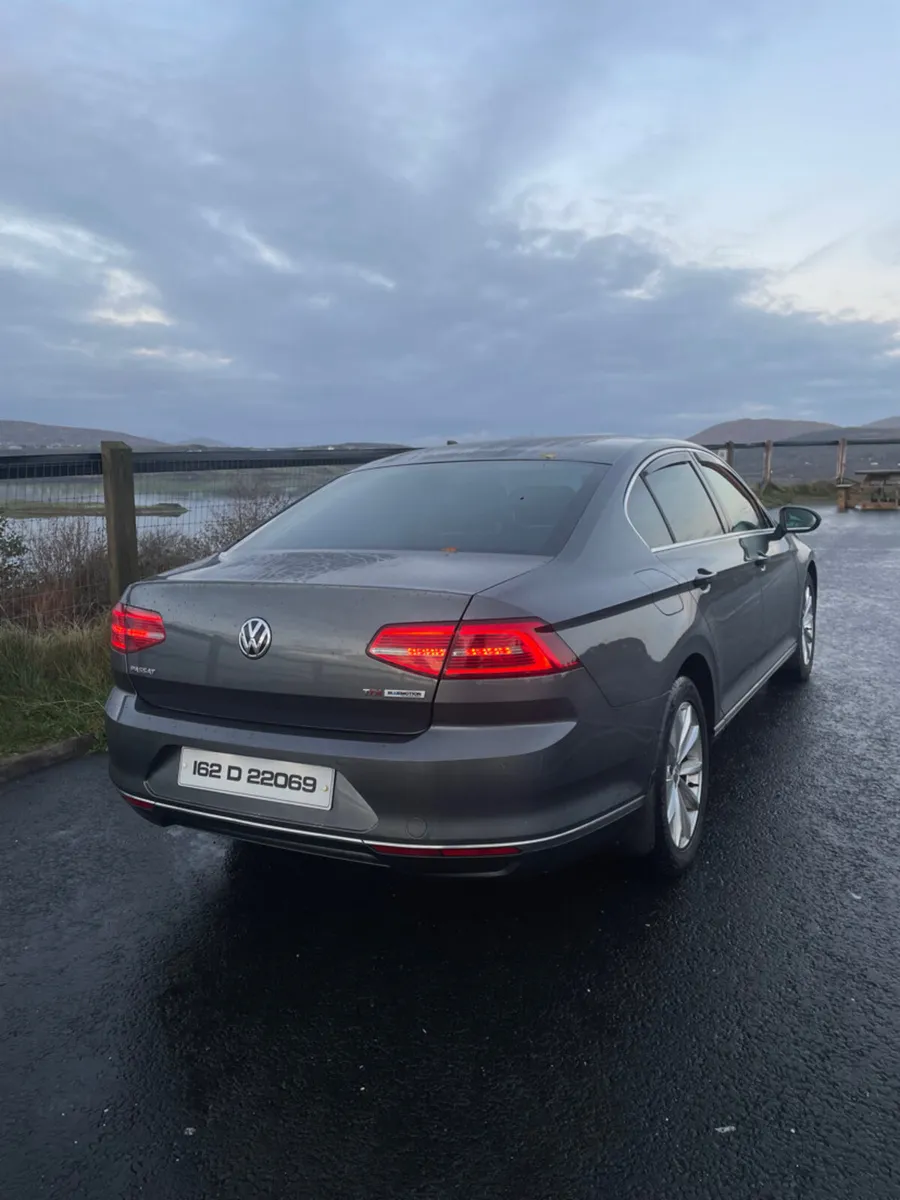 Volswagon Passat - Image 3