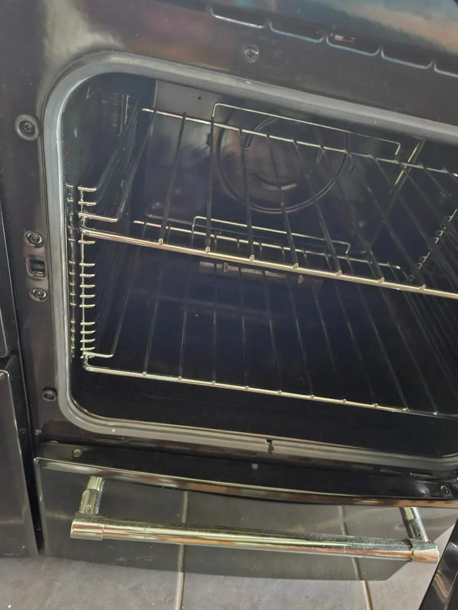 Cooker - Image 1
