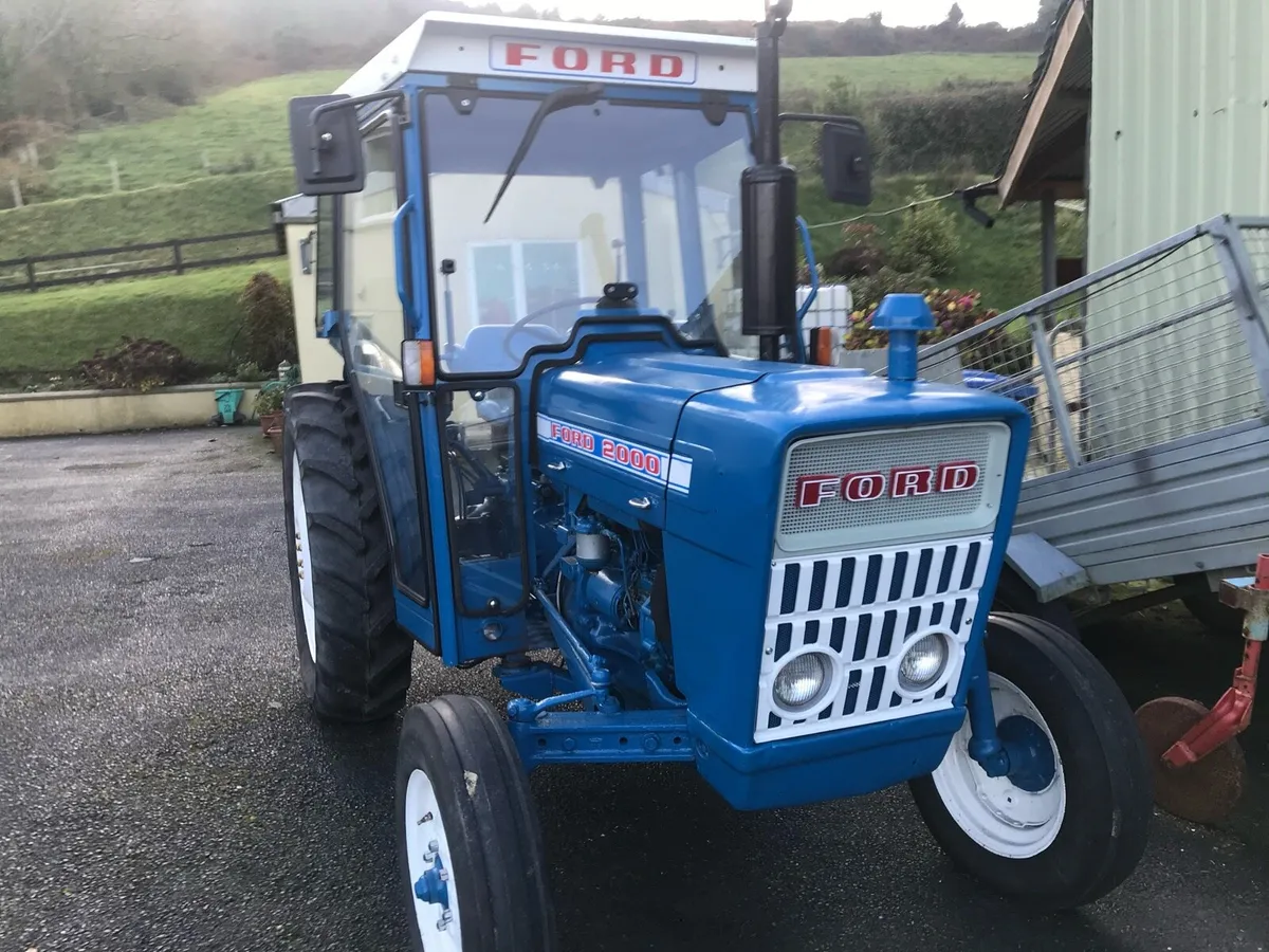 Ford 2000 - Image 1